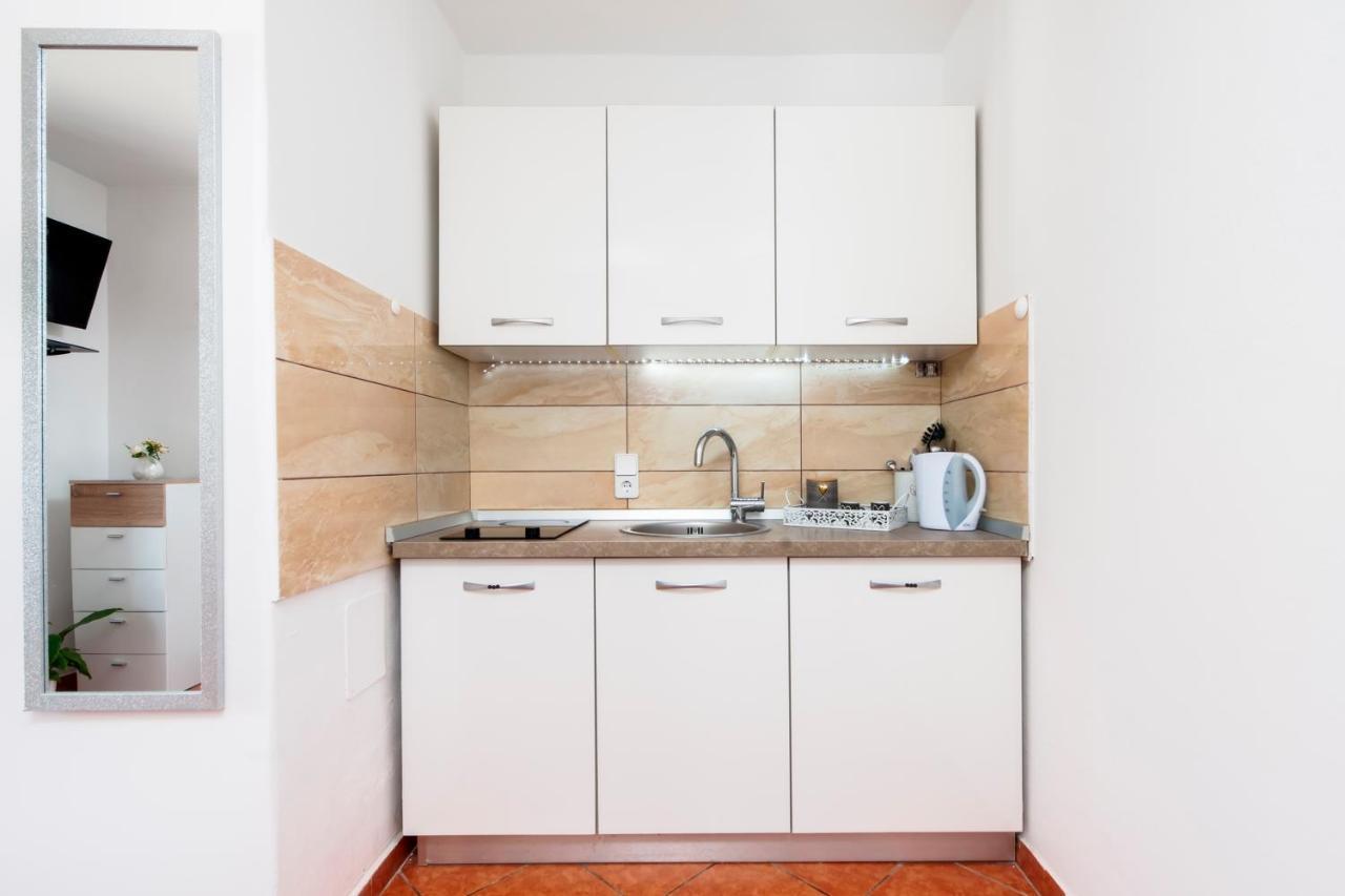 Biggy Apartment